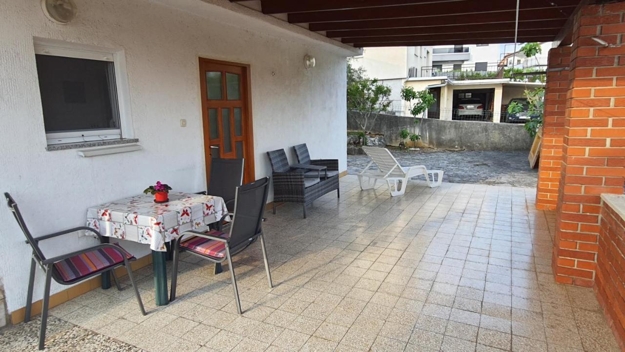 Apartments Vesna Avsec - Krk Town Quarto foto