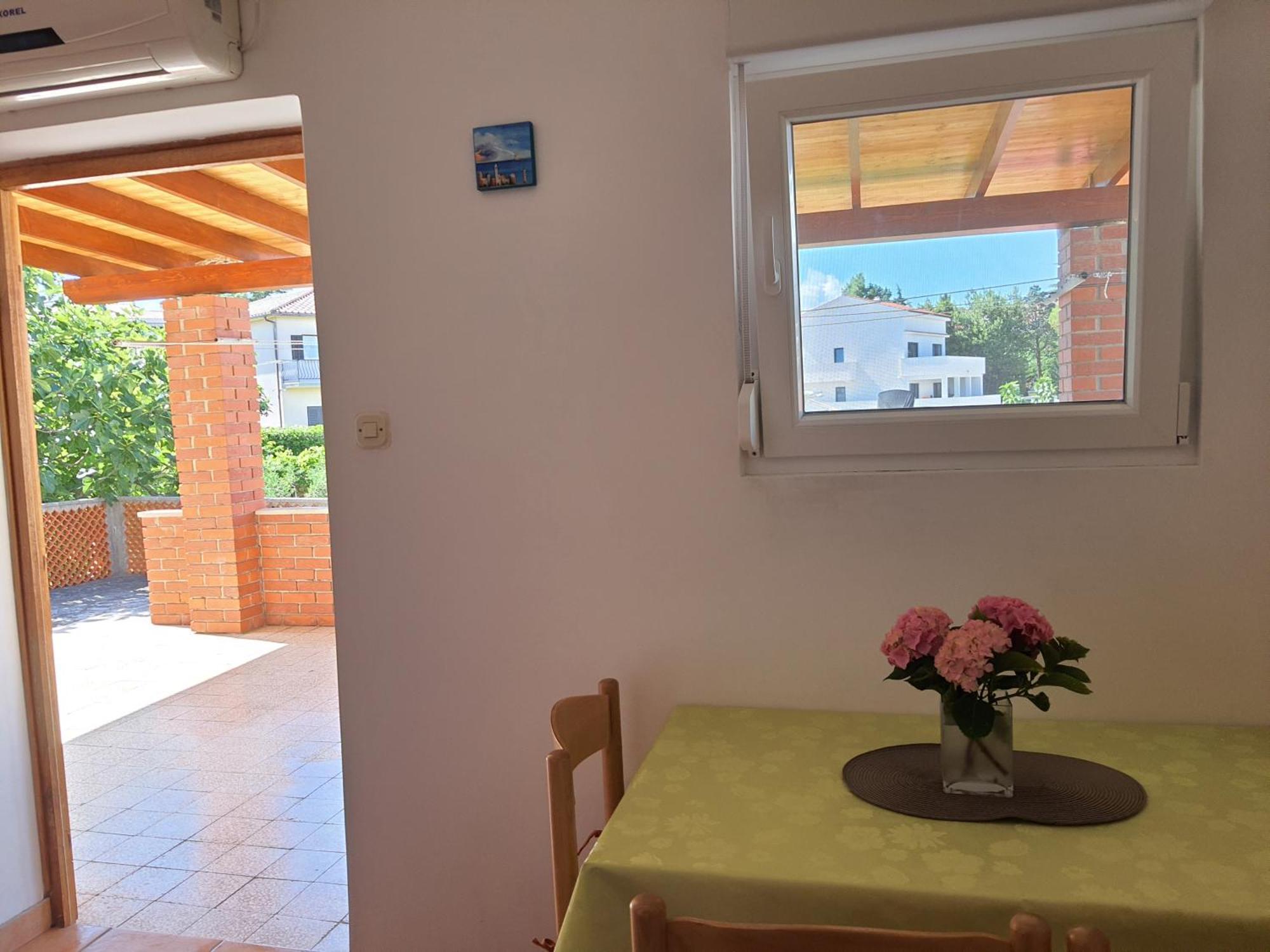 Apartments Vesna Avsec - Krk Town Quarto foto